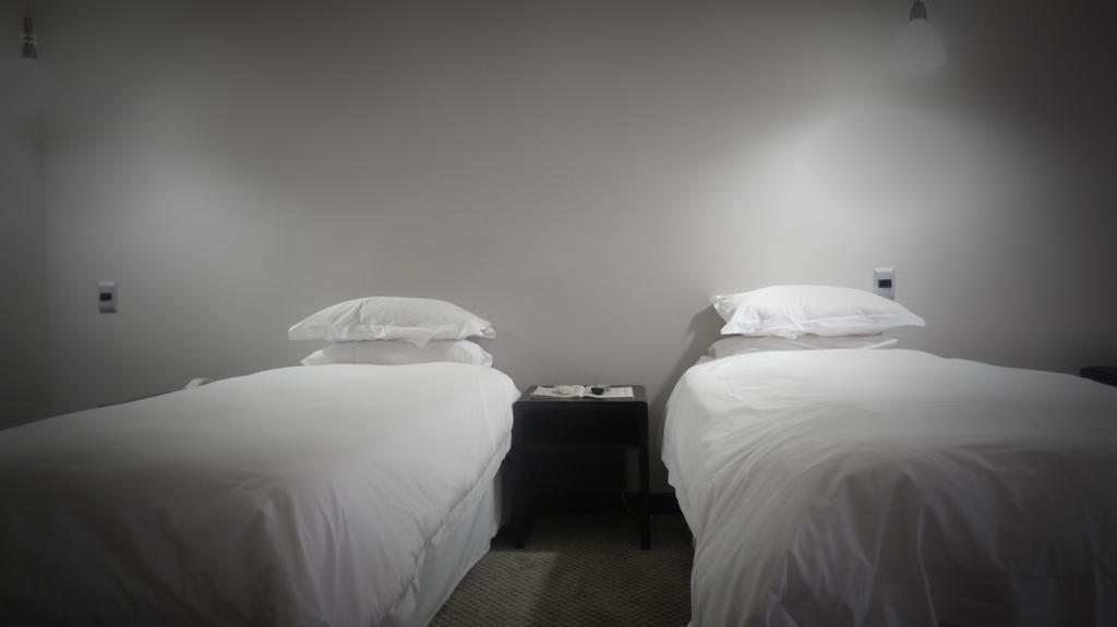 Black Mountain Leisure And Conference Hotel Groothoek Екстер'єр фото