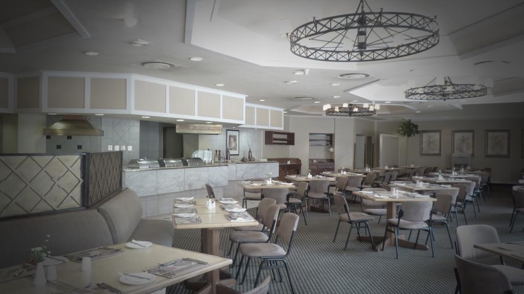 Black Mountain Leisure And Conference Hotel Groothoek Екстер'єр фото