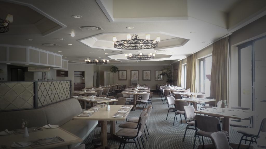 Black Mountain Leisure And Conference Hotel Groothoek Екстер'єр фото