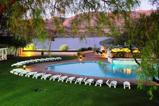 Black Mountain Leisure And Conference Hotel Groothoek Екстер'єр фото