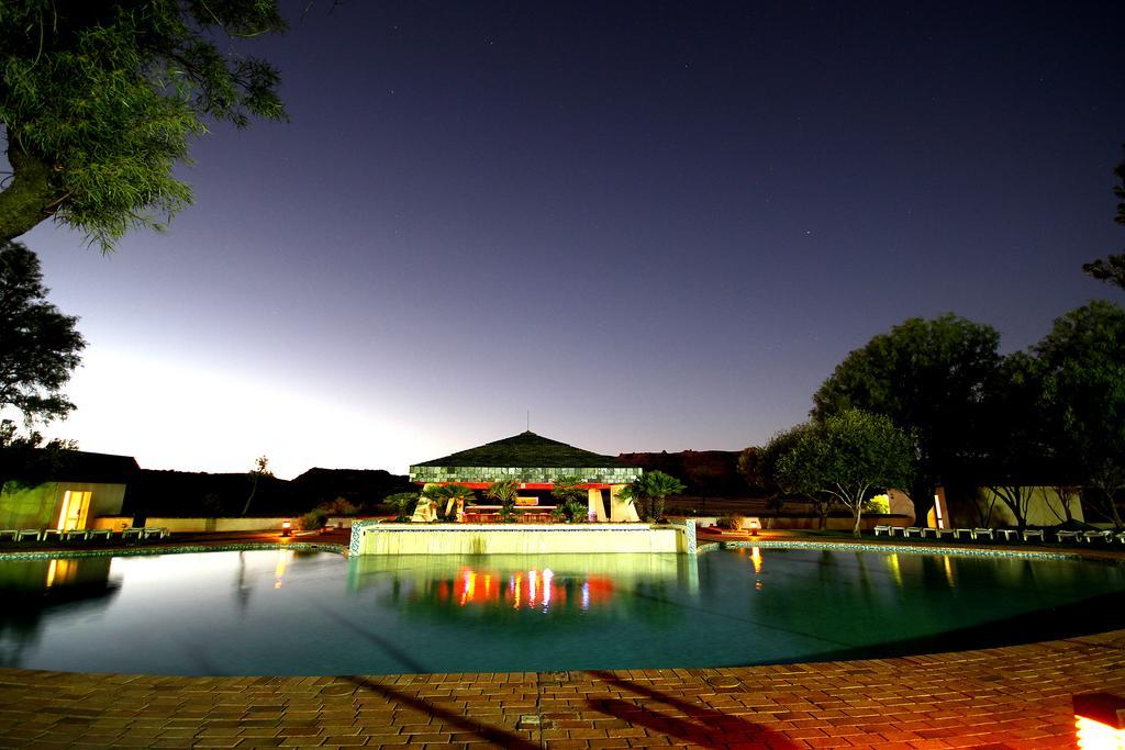 Black Mountain Leisure And Conference Hotel Groothoek Екстер'єр фото